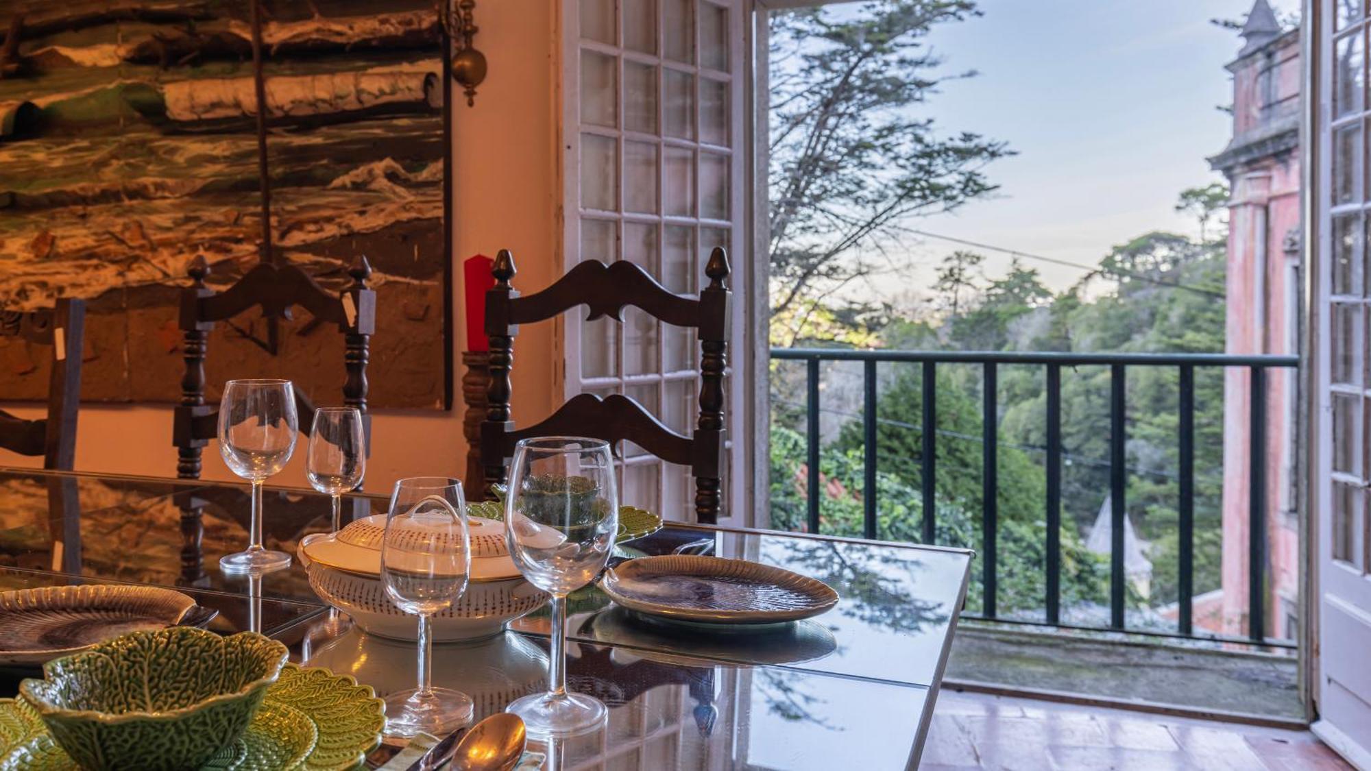 Sintra Wow - Unique Double Smart Room In 17Th Century Palace! Hot Tub, Snooker, Bbq, Ps5, Sauna, Gym Exterior photo